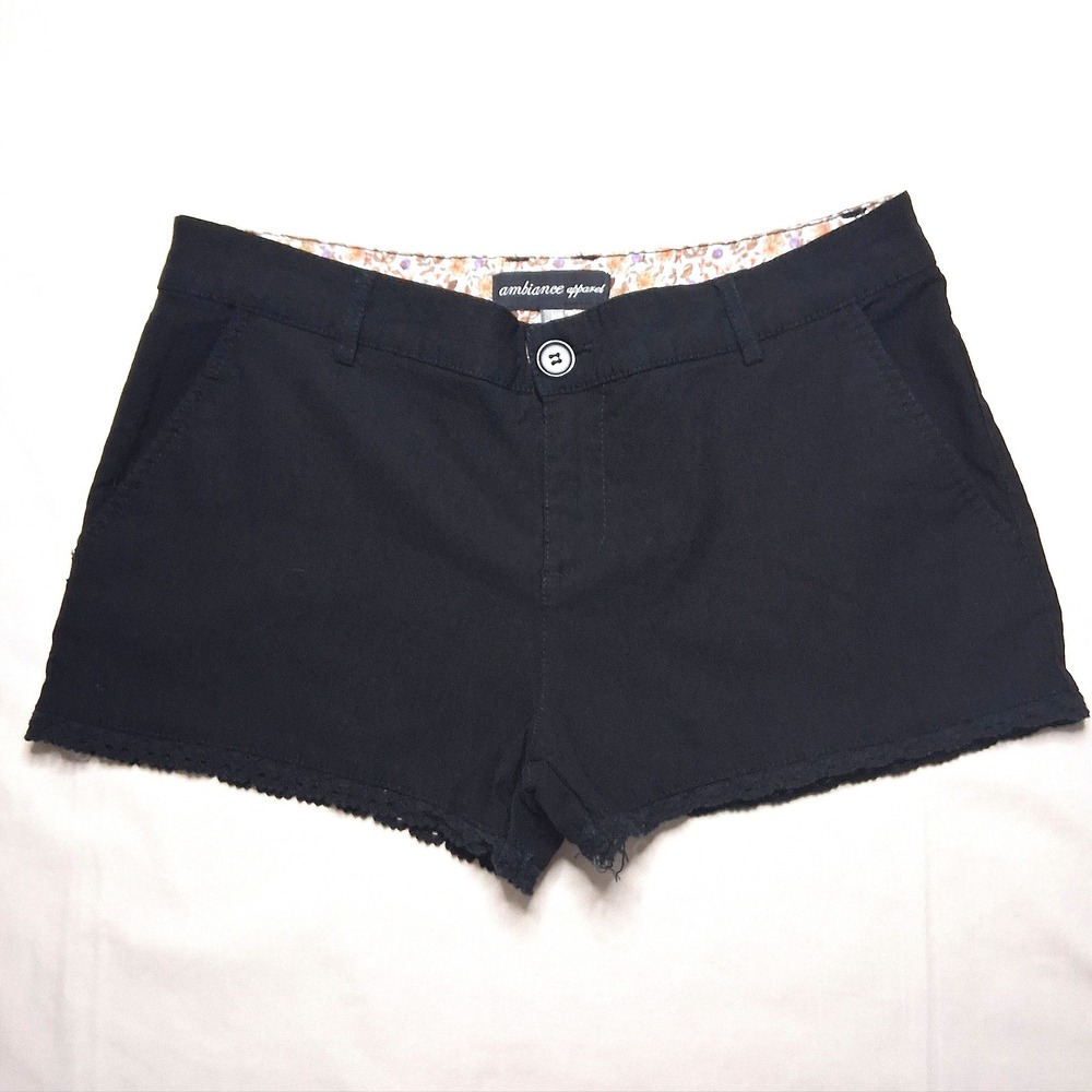 Ambiance Apparel‎ Black Shorts Lace Trim Casual Everyday Wear Size L
